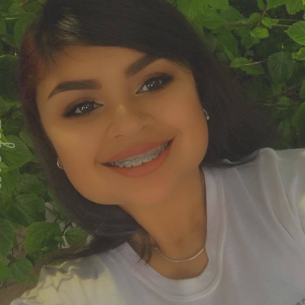 Meet your Posher, Zandra xylana